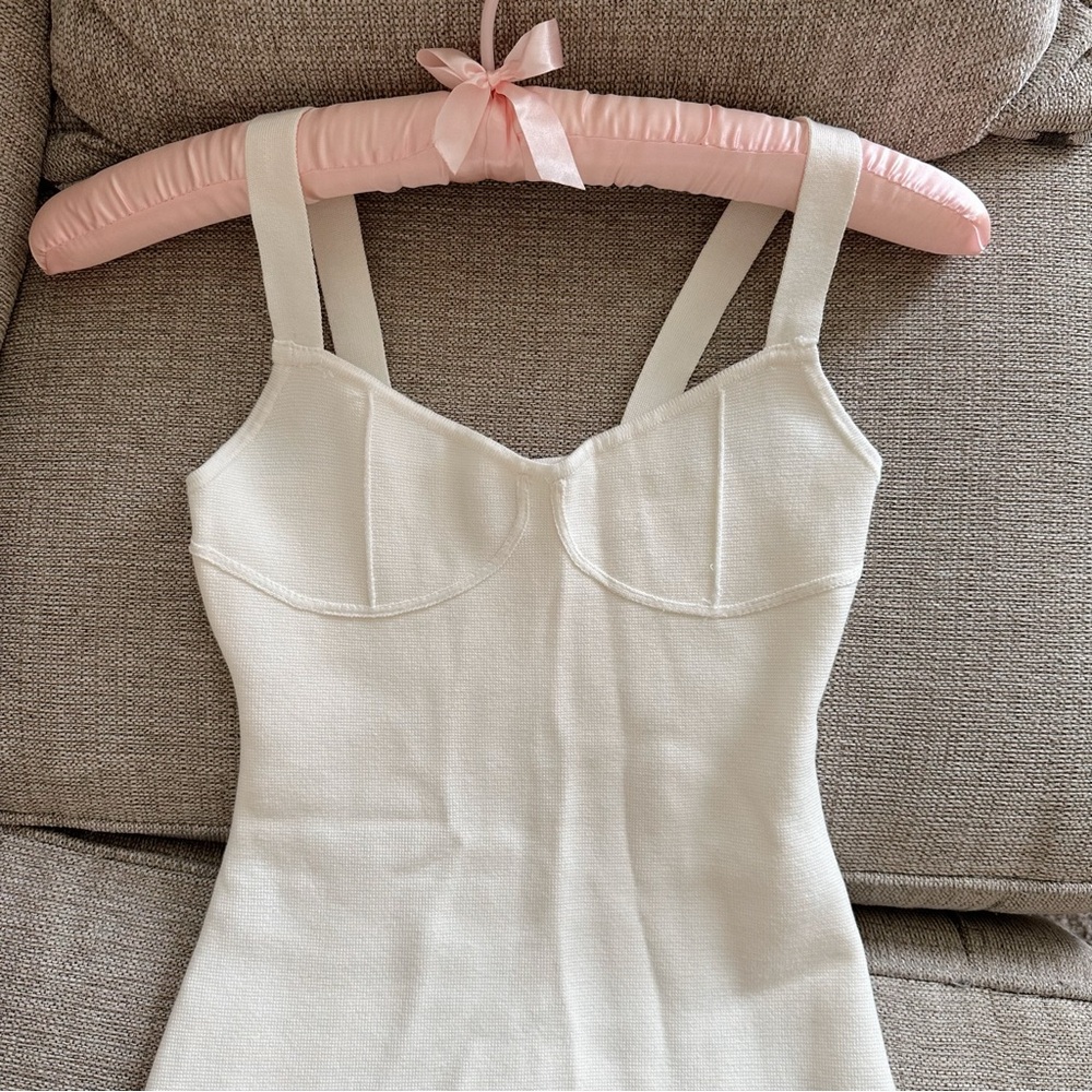 Sweetheart Bodycon Midi Dress